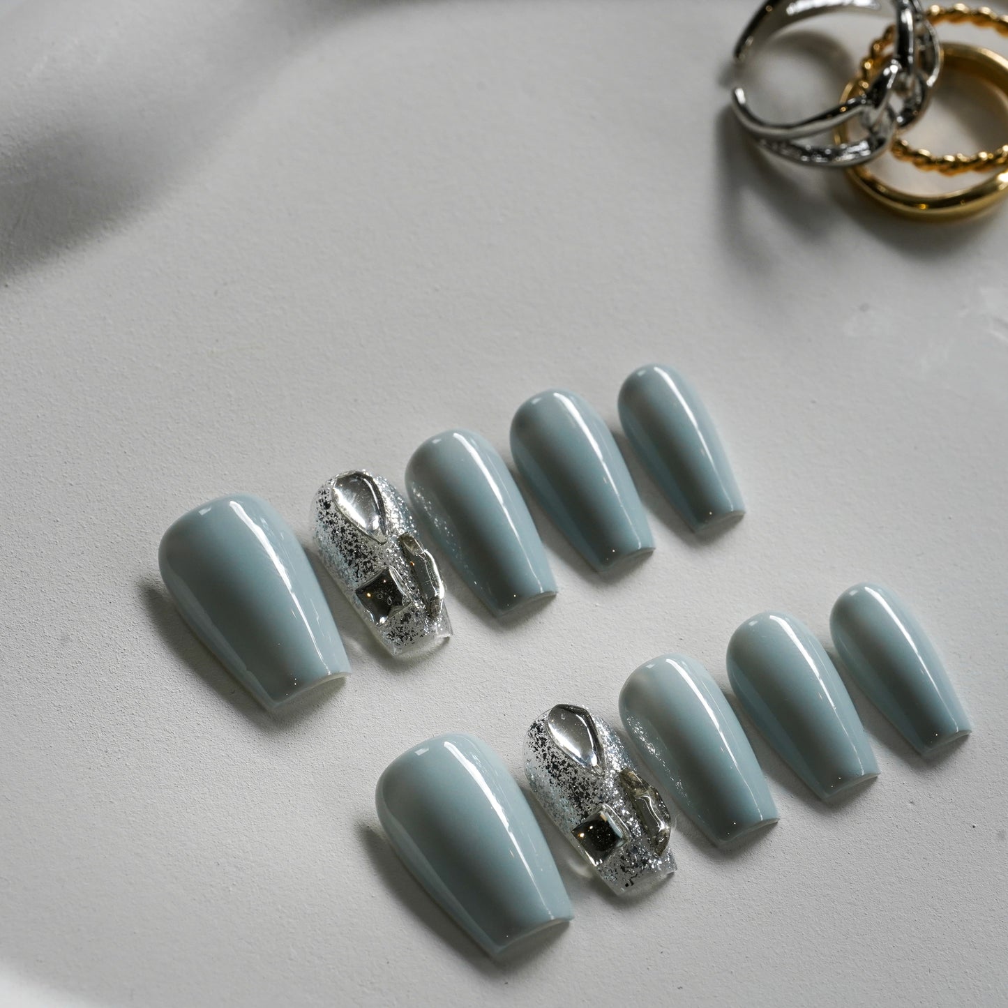 Creamy Blue Diamond | Premium Press on Nails